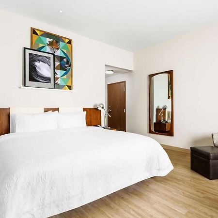 Hampton Inn & Suites Санта-Моника Экстерьер фото