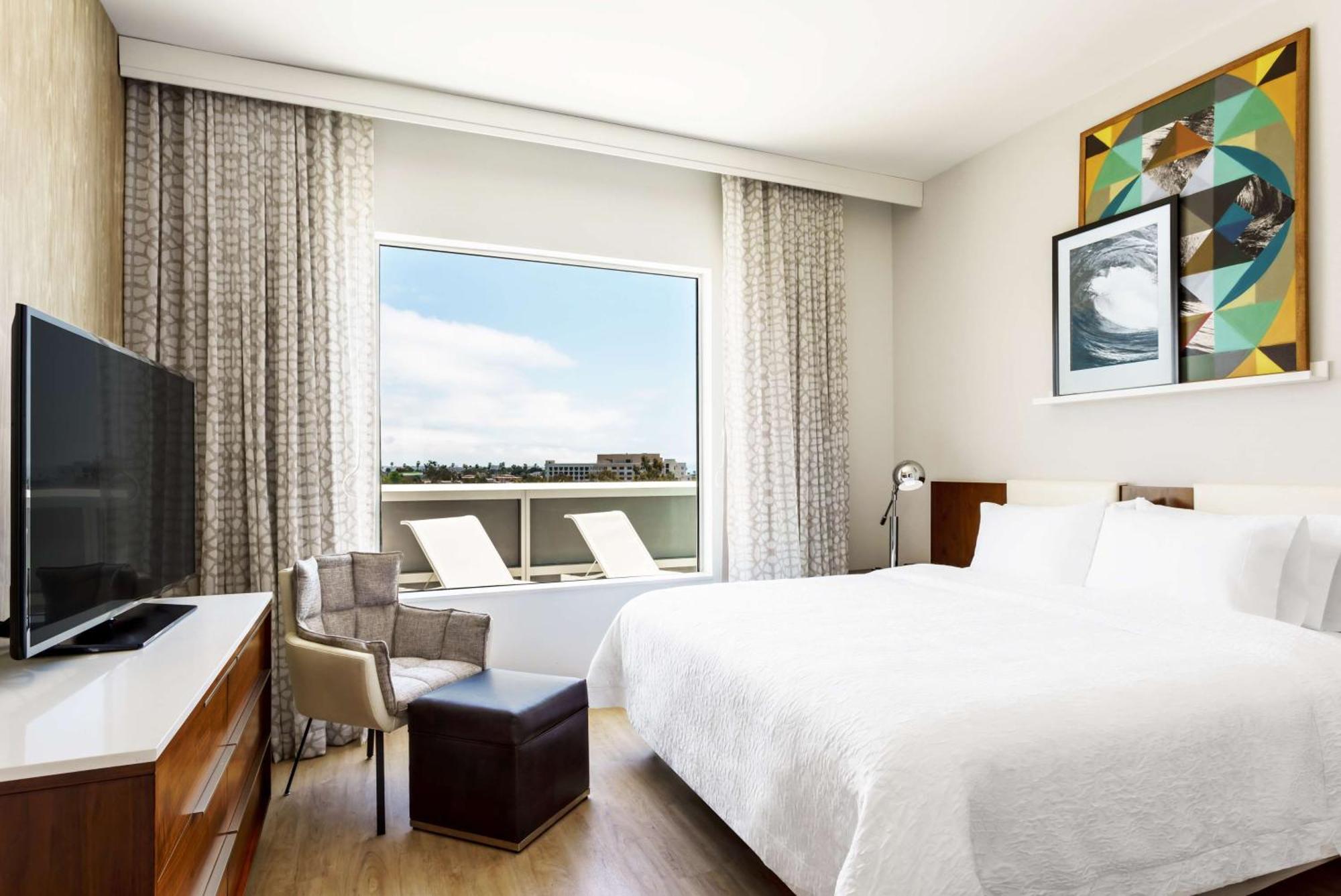 Hampton Inn & Suites Санта-Моника Экстерьер фото