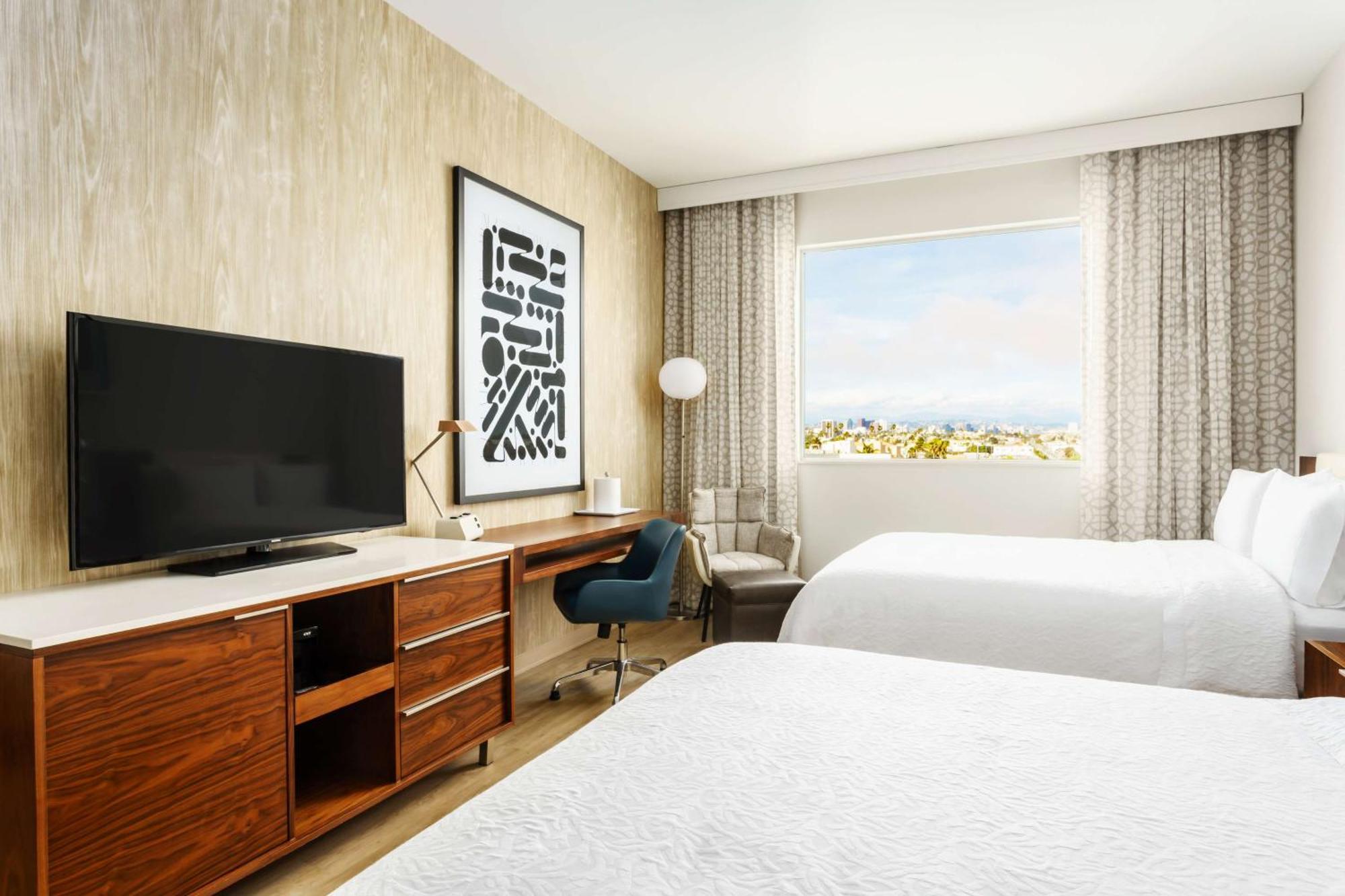 Hampton Inn & Suites Санта-Моника Экстерьер фото