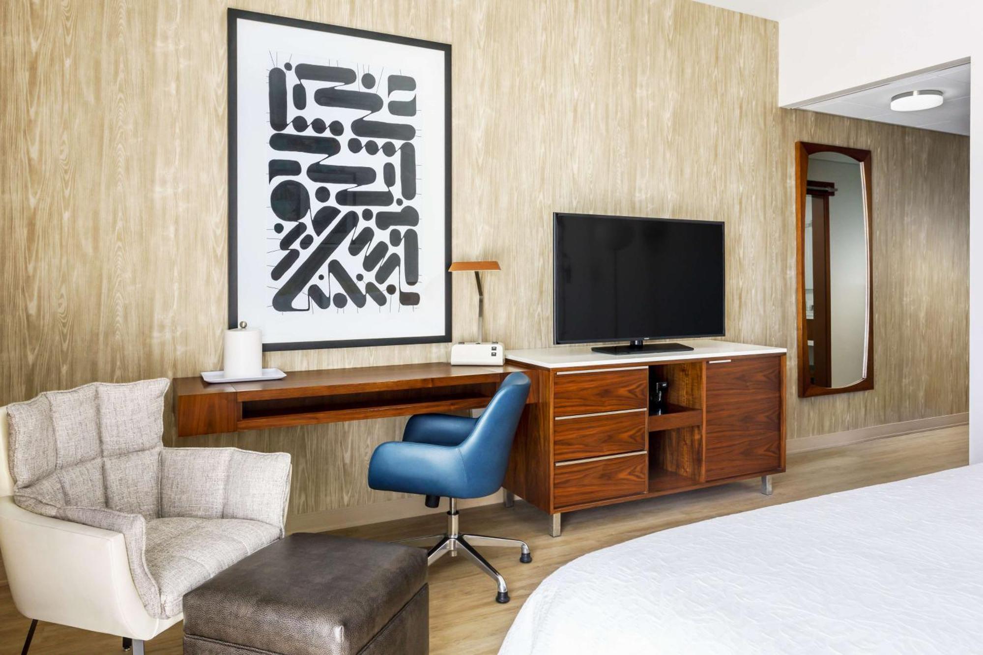 Hampton Inn & Suites Санта-Моника Экстерьер фото